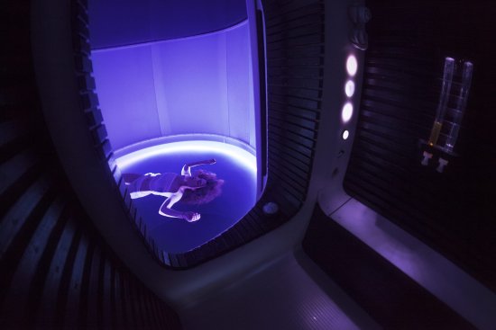 Cabine spatiale de flottaison à Meiso