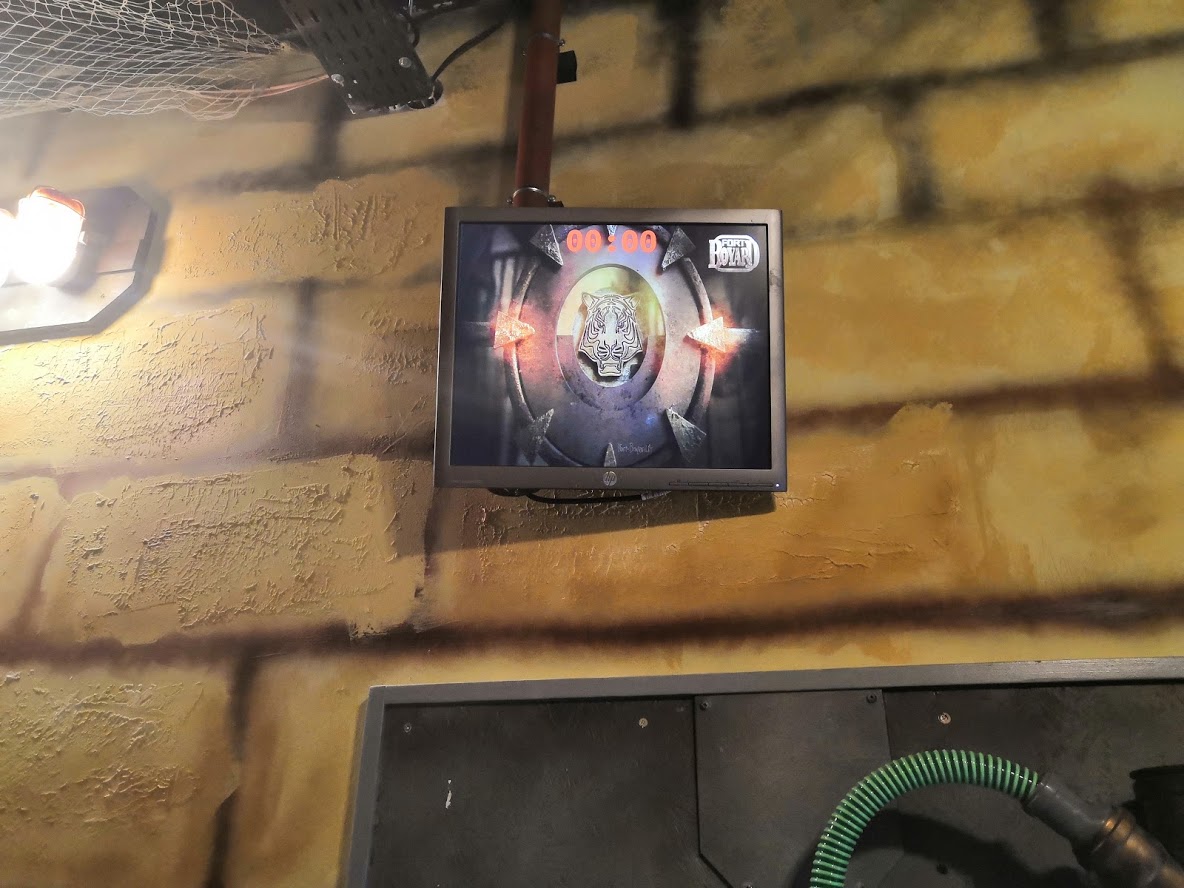 L'écran d'indice dans Fort Boyard chez Team Break Rouen